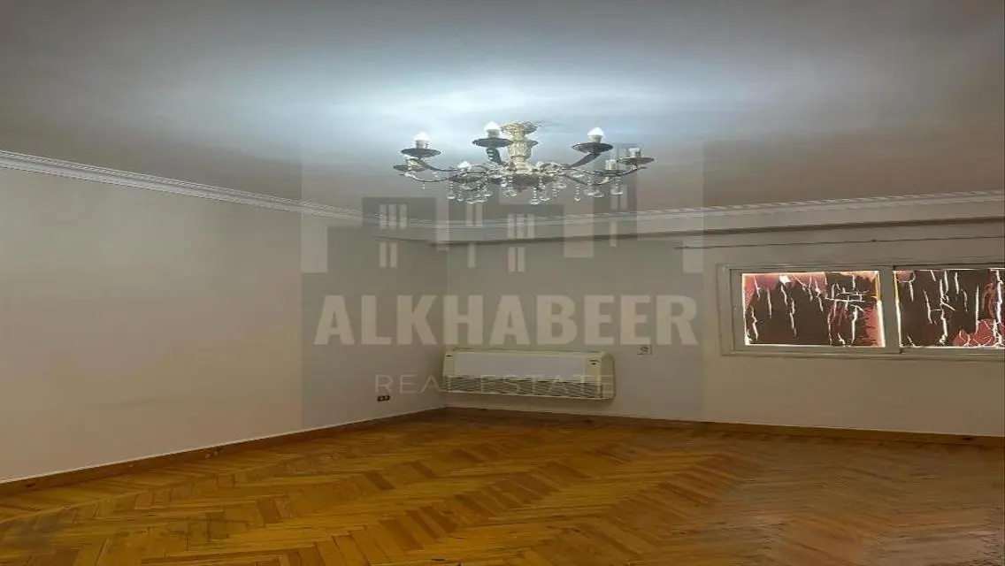شقة فاخرة للبيع بسعر مغري 35000