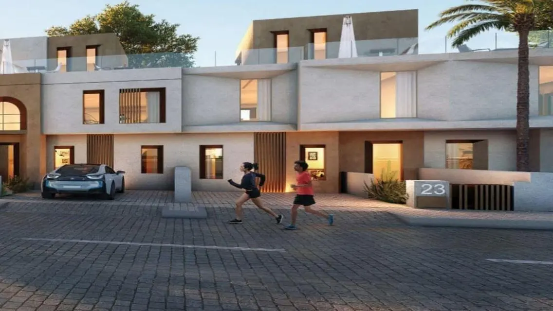 Luxury Villa for Sale with Complete Amenities in Prime Location