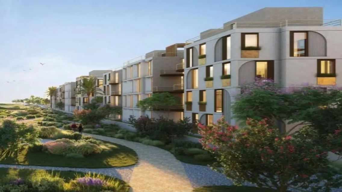 Luxury Villa for Sale with Complete Amenities in Prime Location