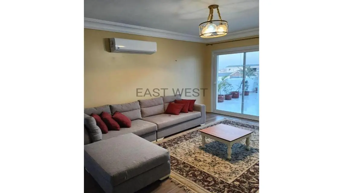 Luxury Apartment with Spacious Design and Stunning Views