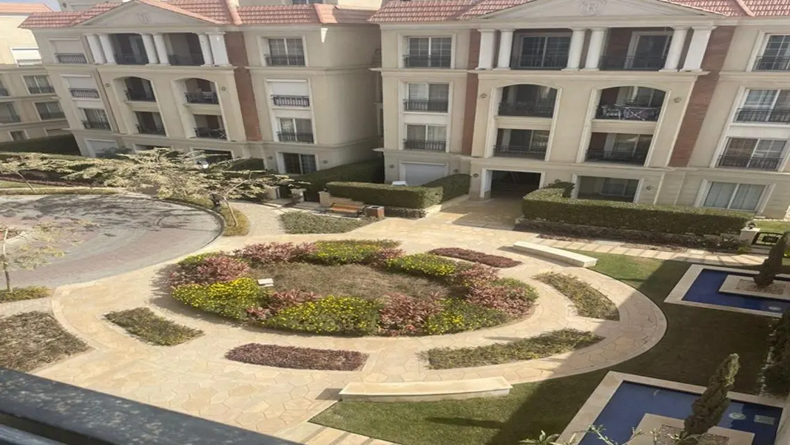Luxury Apartment for Rent in Regent's Park Compound
