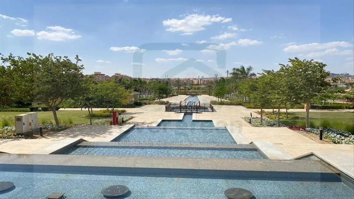 Luxurious Villa for Sale with Spacious Layout and Stunning Views