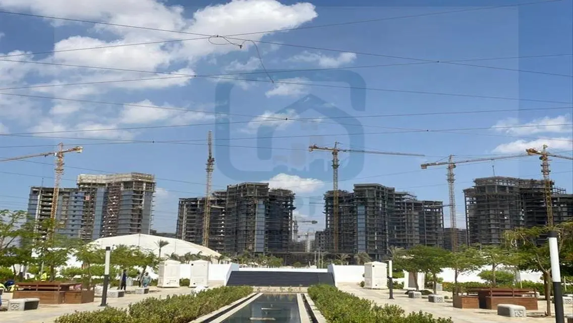 Luxurious Villa for Sale with Spacious Layout and Stunning Views