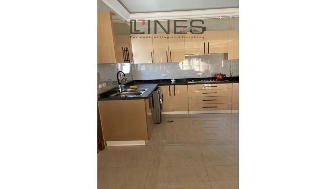 Luxury Apartment with Private Garden in Remax Lines