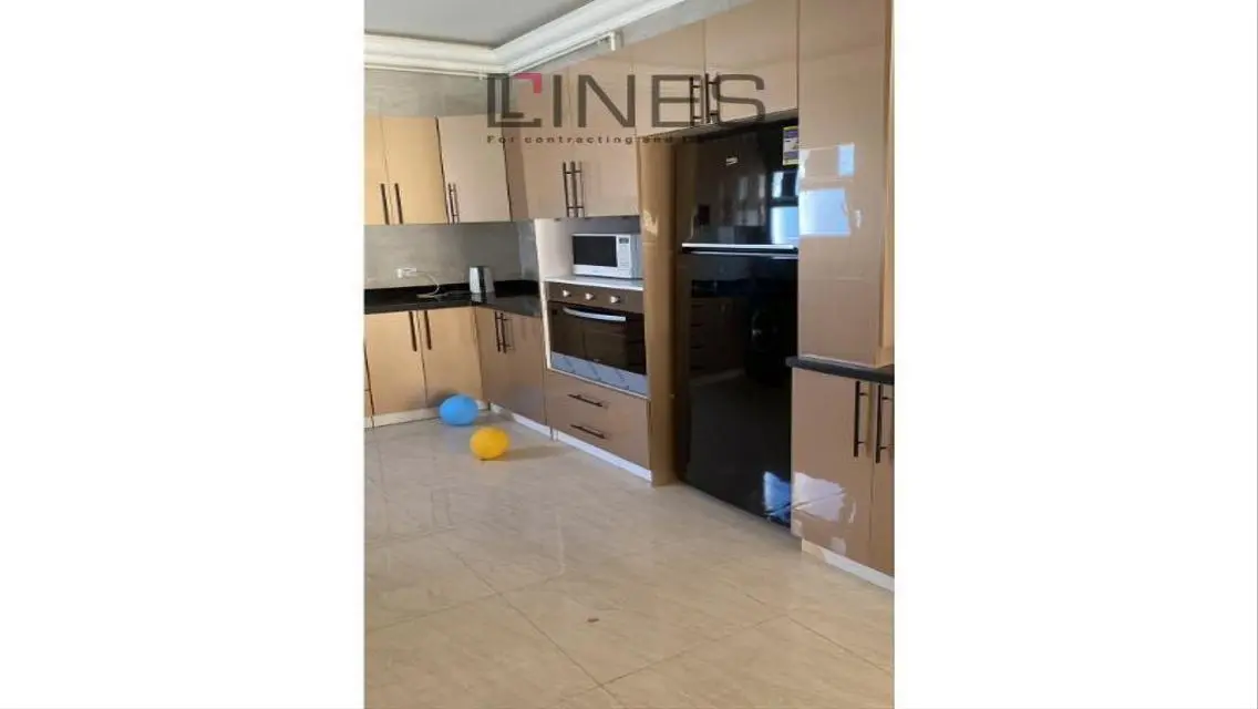 Luxury Apartment with Private Garden in Remax Lines
