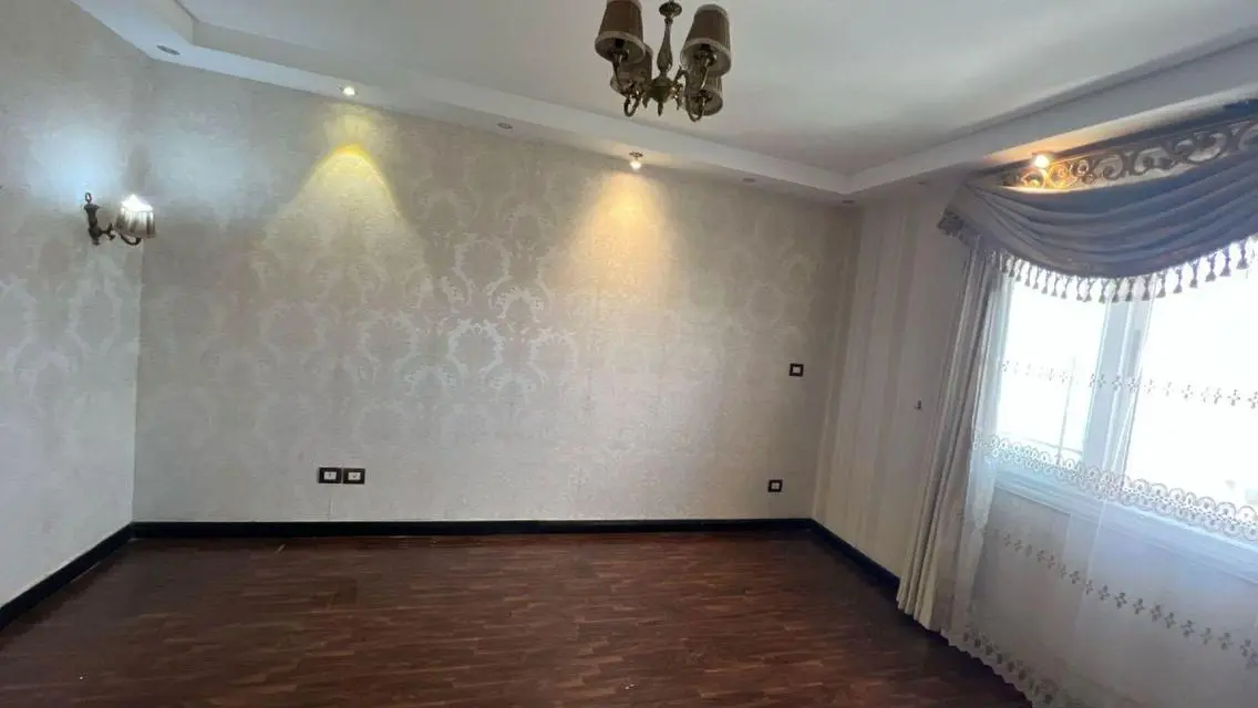 Luxurious 160 Sqm Apartment with Modern Design