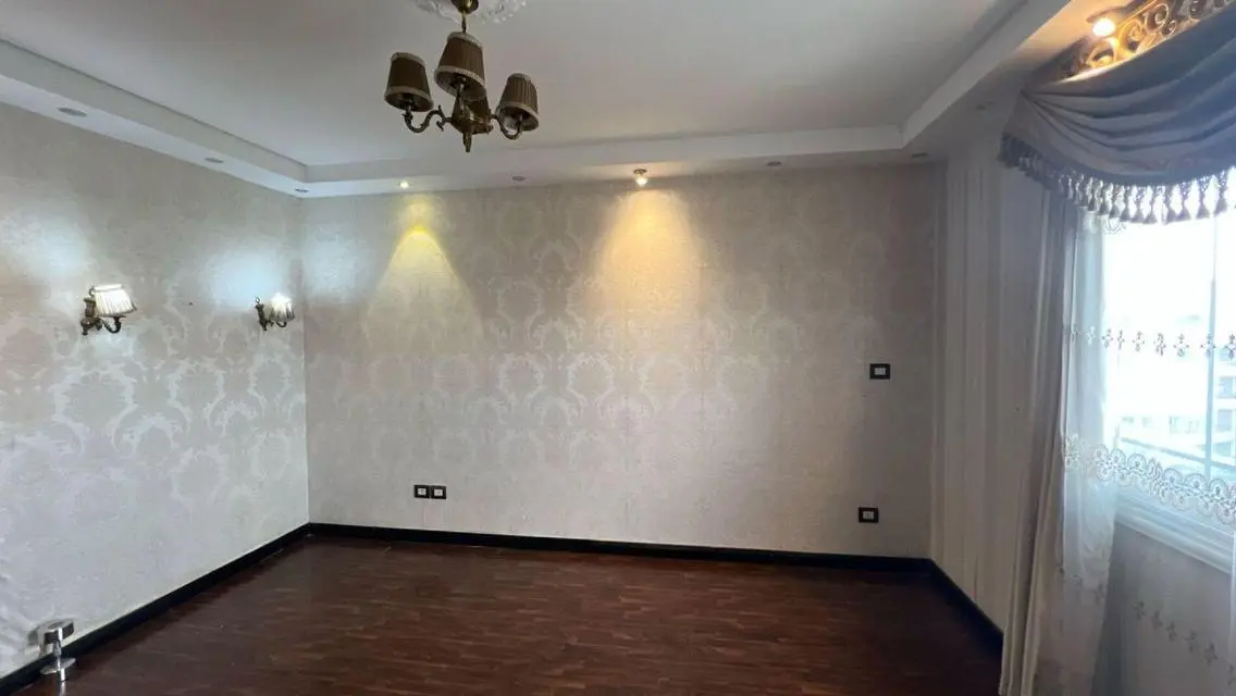 Luxurious 160 Sqm Apartment with Modern Design