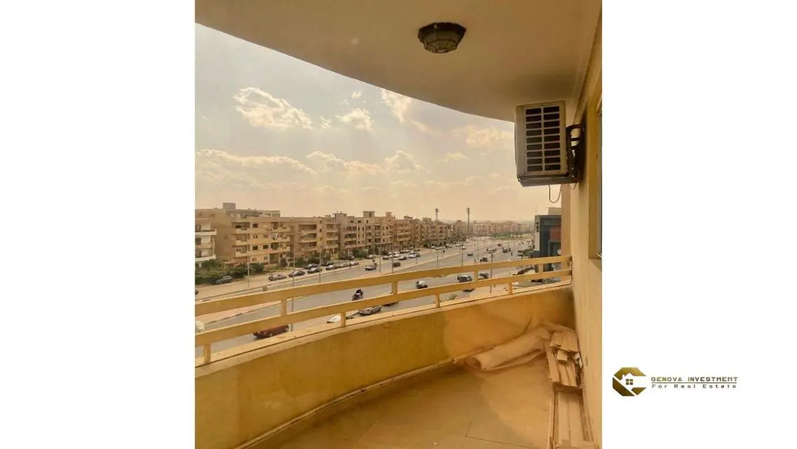 Luxury Apartment at The Wallk Mall