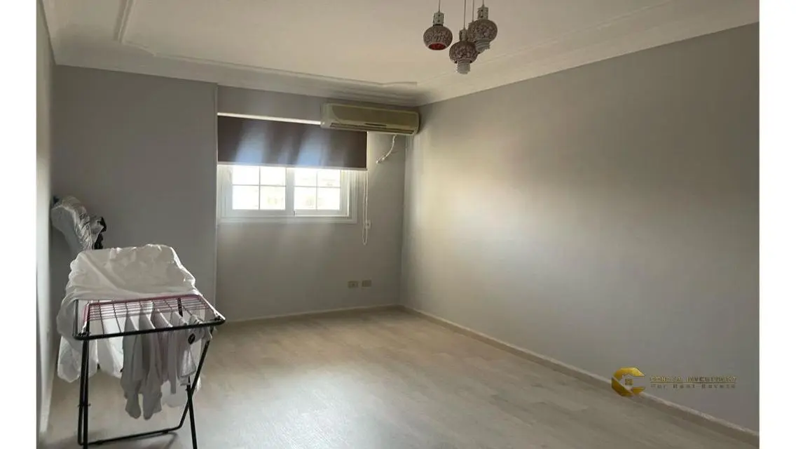 Luxury Apartment at The Wallk Mall
