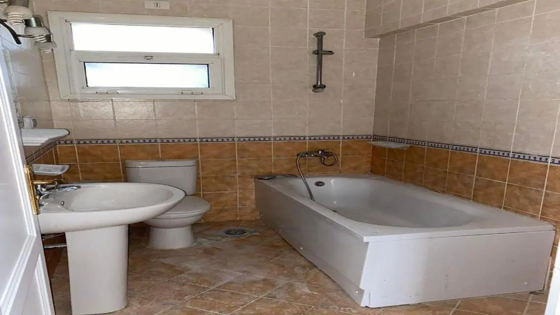 Excellent Rental Opportunity: 131 sqm Apartment