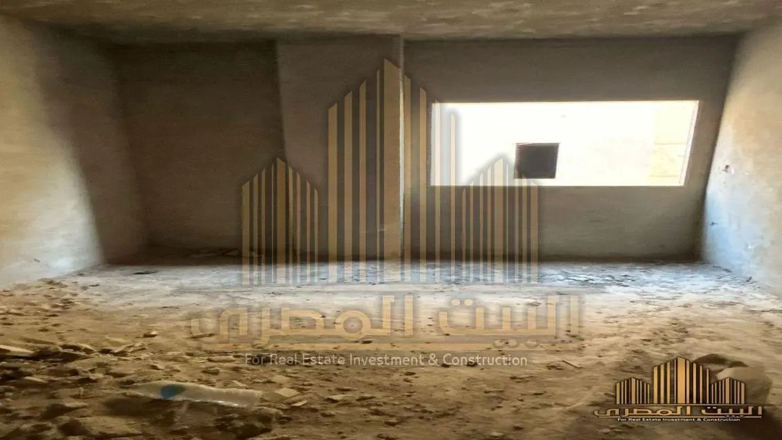 شقة فاخرة مع غرفة دراسة في موقع متميز