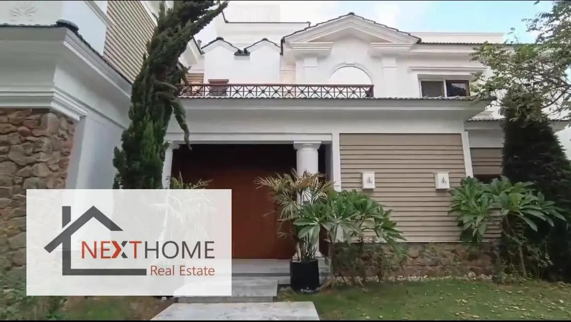 Luxury Apartment with Spacious Interiors Near Major Landmarks