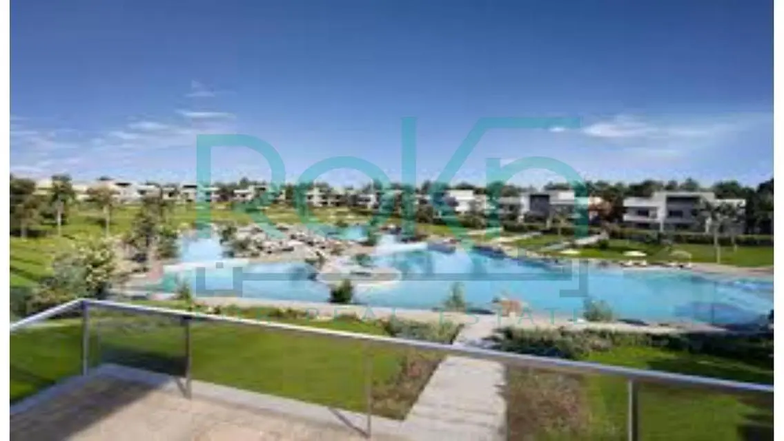 Luxurious 2-Bedroom Apartment with Pool and Private Garden