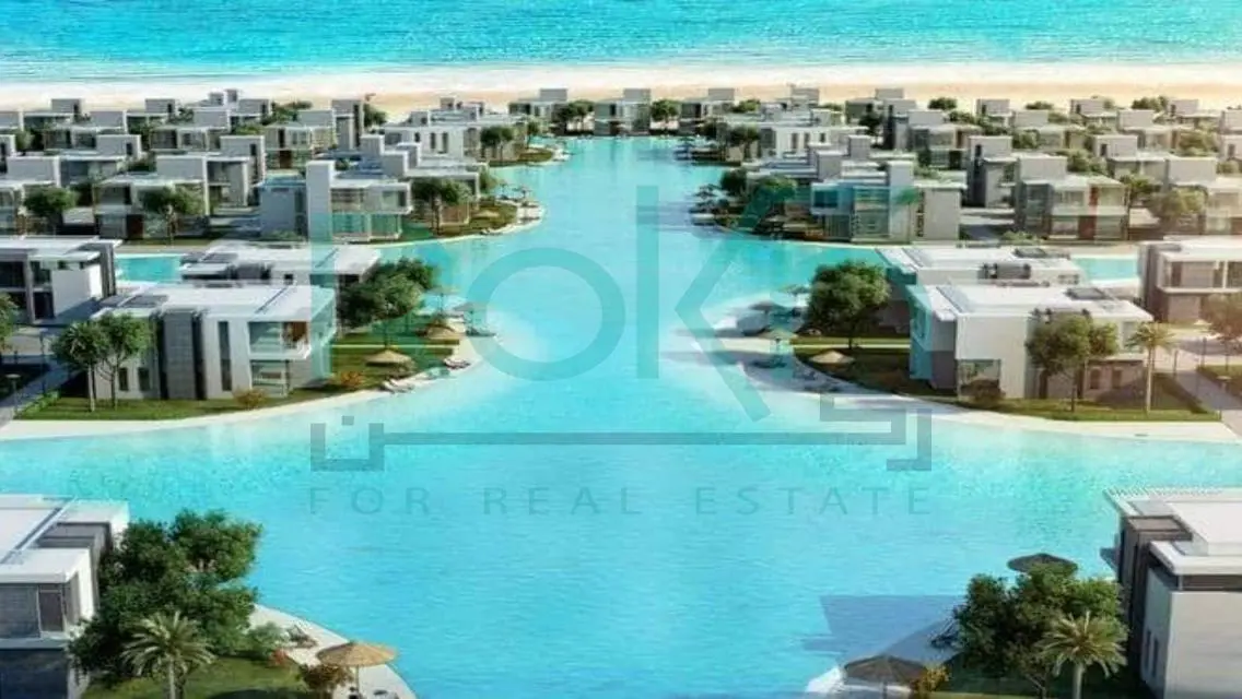 Luxurious 2-Bedroom Apartment with Pool and Private Garden