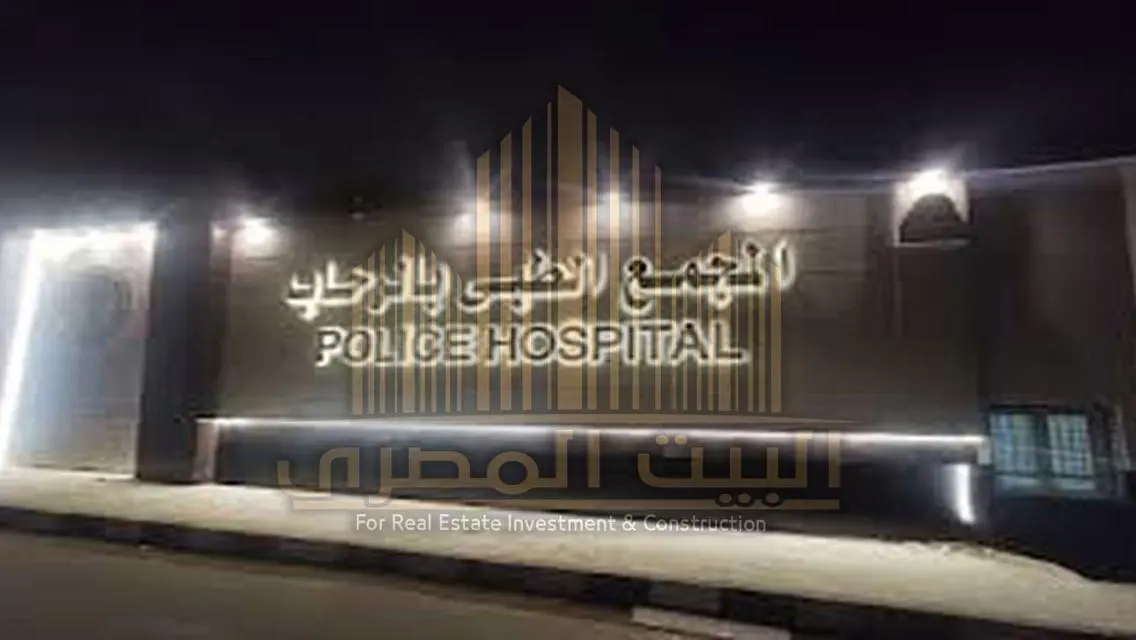 مكتب مع خدمات متكاملة للإيجار في موقع متميز