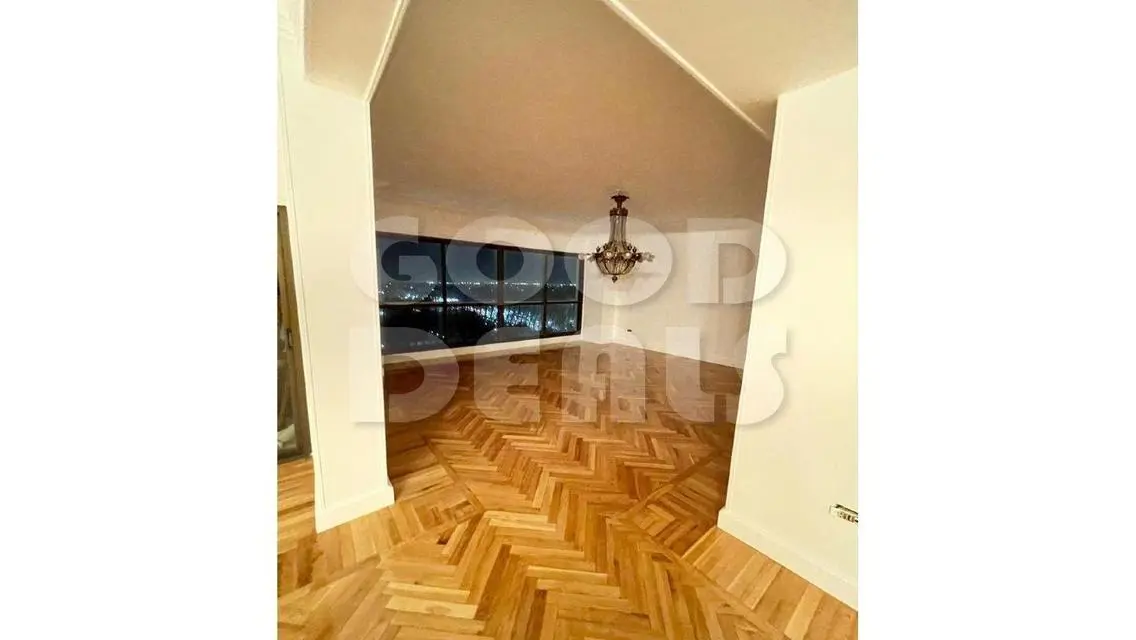 Luxury Apartment for Sale with Spacious Design