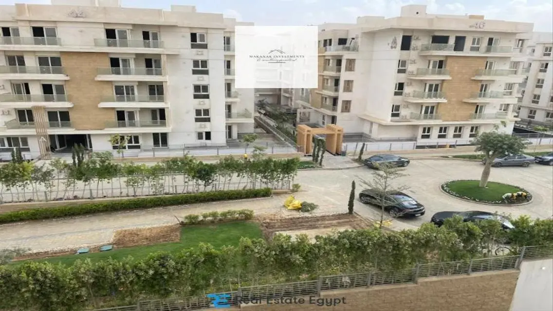 منزل فخم في مدينة أكتوبر مع إطلالة رائعة