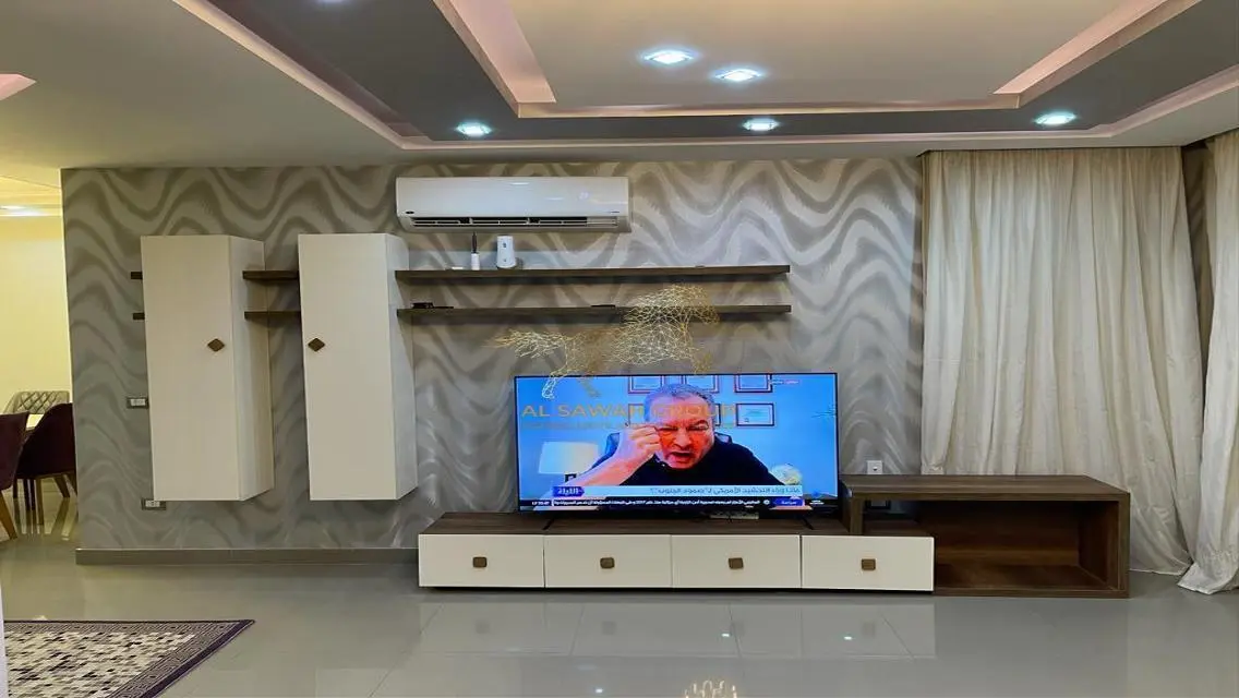فيلا فاخرة مع حديقة خاصة في موقع متميز