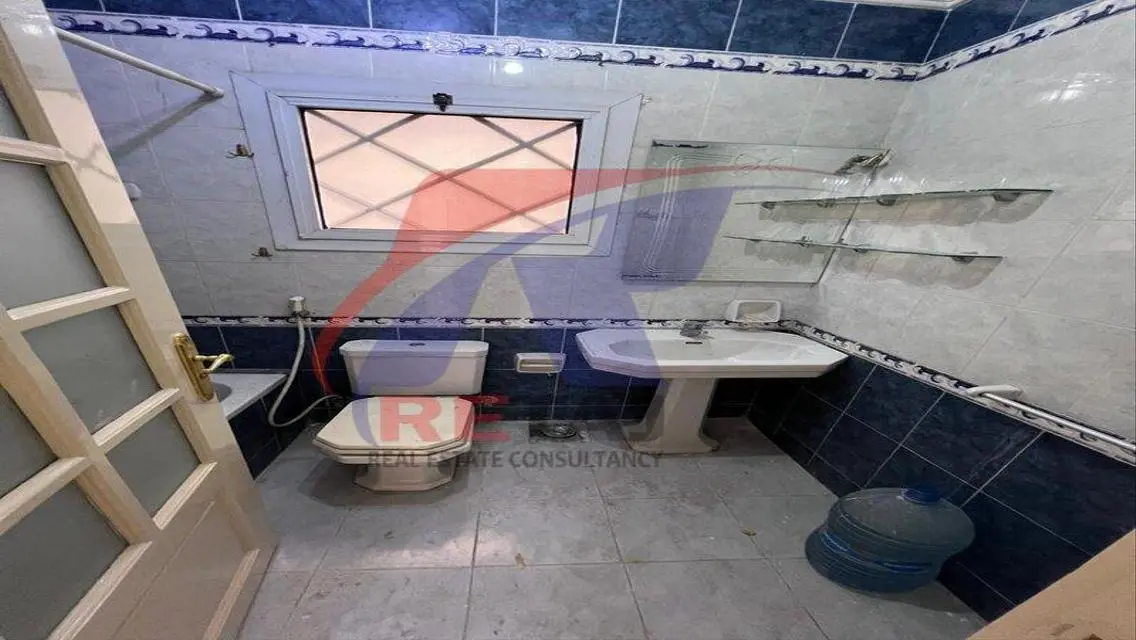 شقة فاخرة للإيجار بسعر مغري