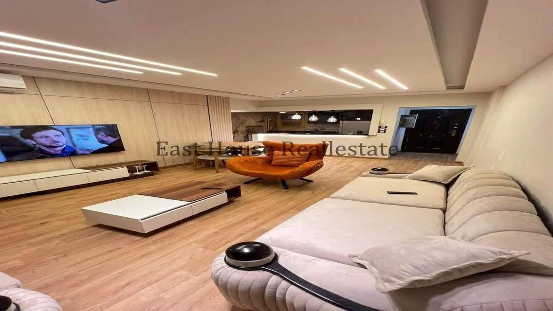 Stunning 20 Meter Apartment with Balcony and Unique View