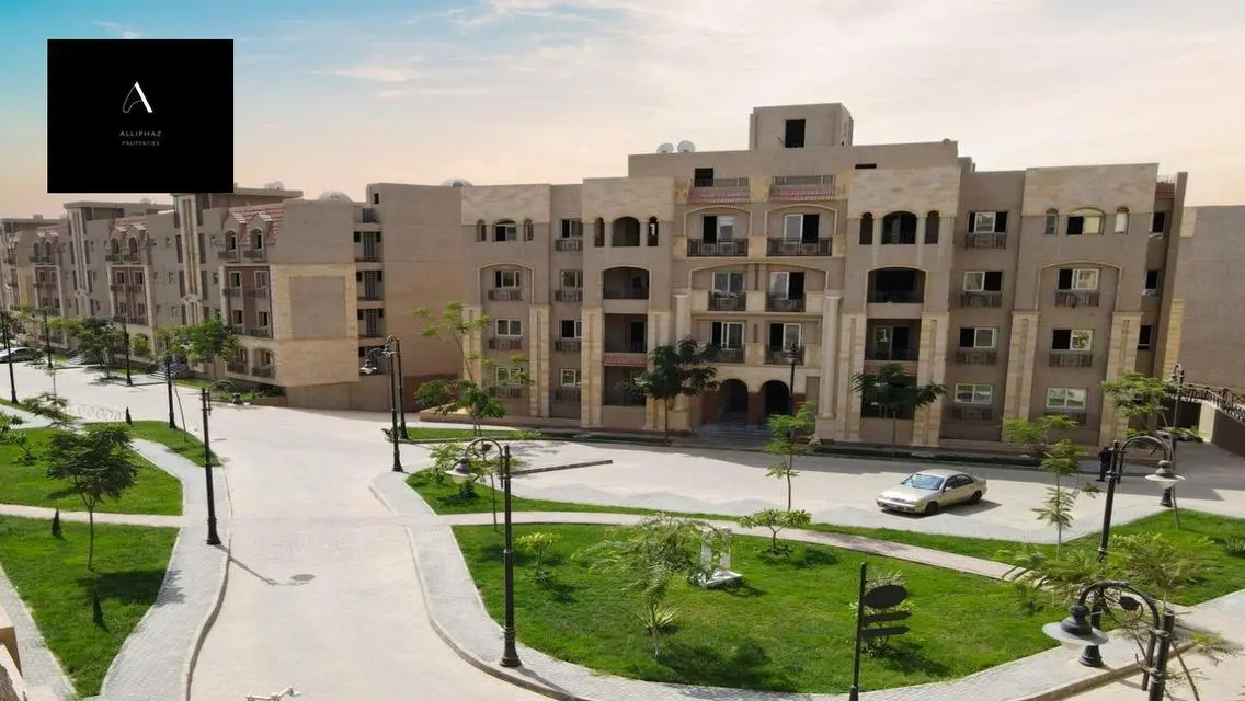 Luxurious Apartment Overlooking Lakes for 12,716,000 EGP