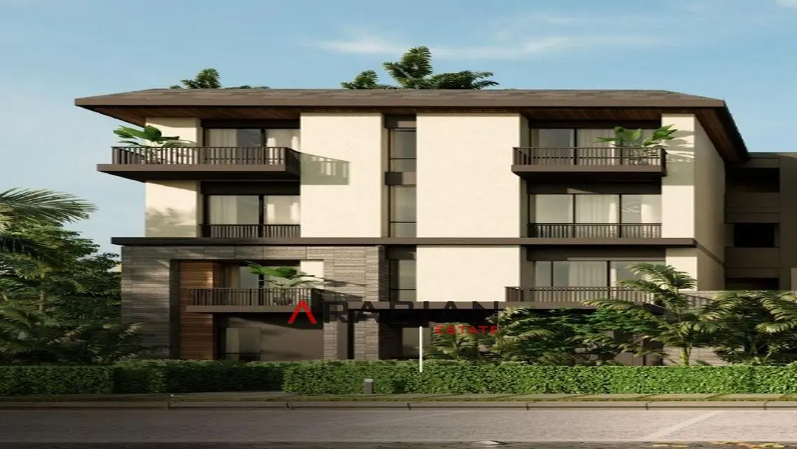 Luxurious 10 Bedroom Home for Sale