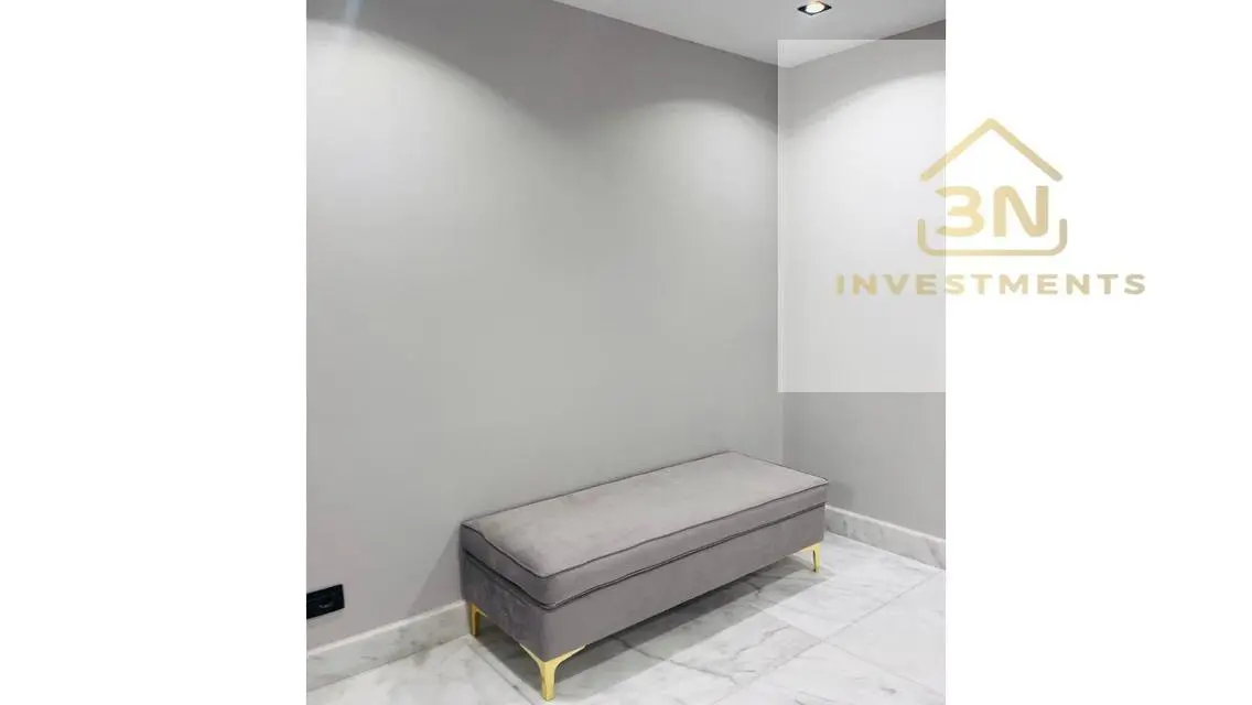 Experience Luxury in a Stunning Apartment