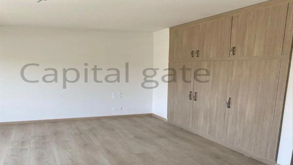 Luxury Villa with Private Garden and Amazing Amenities