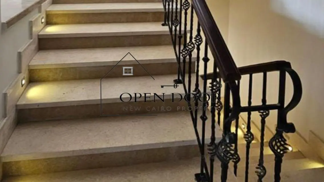 Luxury Apartment with Stunning View and Full Amenities