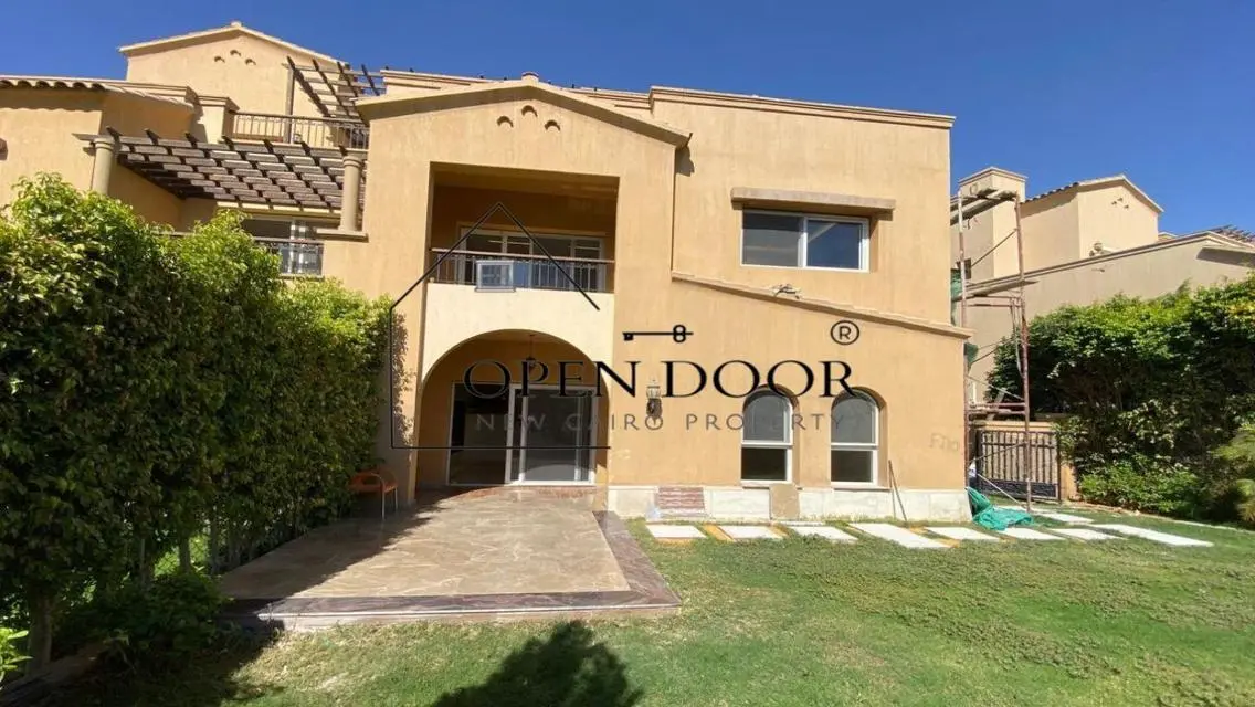 Luxury Apartment with Stunning View and Full Amenities