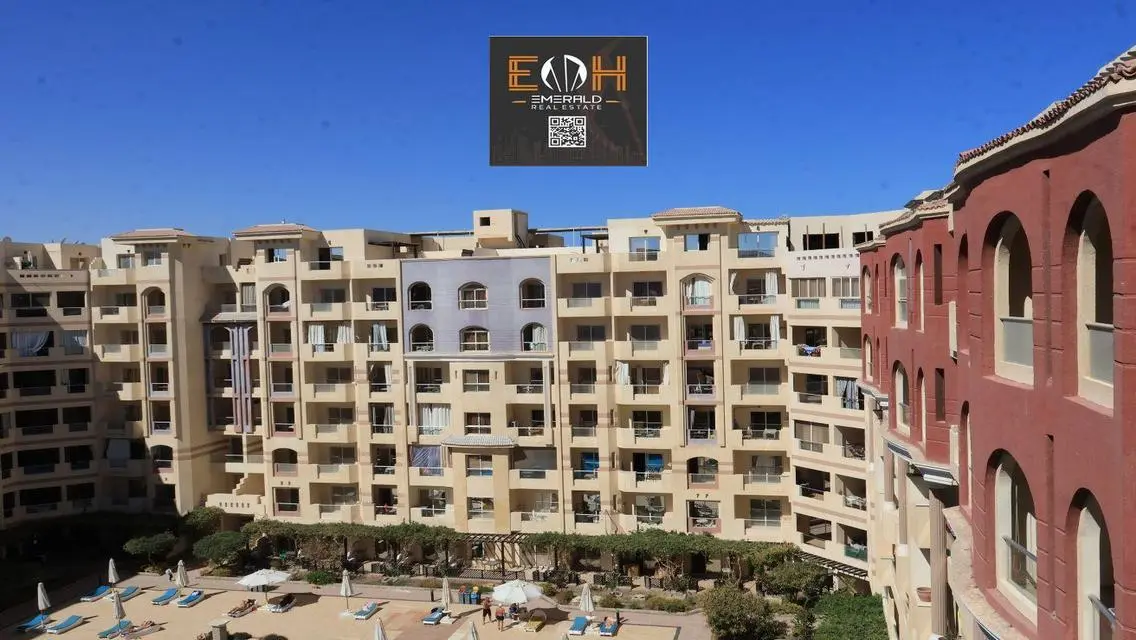 Luxury Apartment in Florenza Khamsin