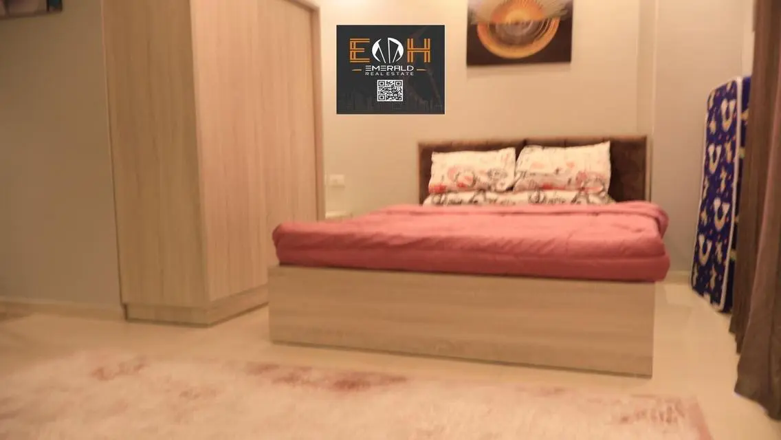 Luxury Apartment in Florenza Khamsin with Pool and Private Garden
