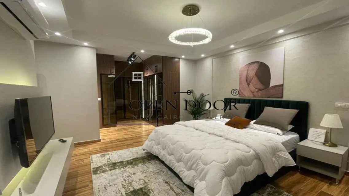 Luxury Apartment with Stunning View - 210 sqm