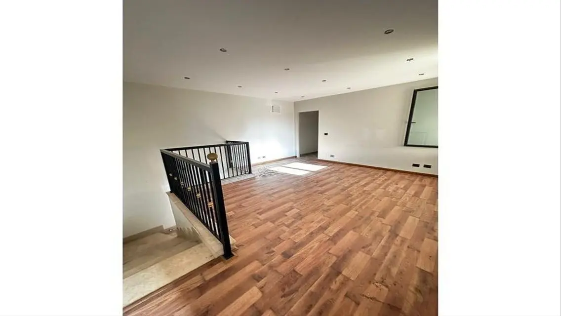 Luxury Apartment for Rent - 235 sqm