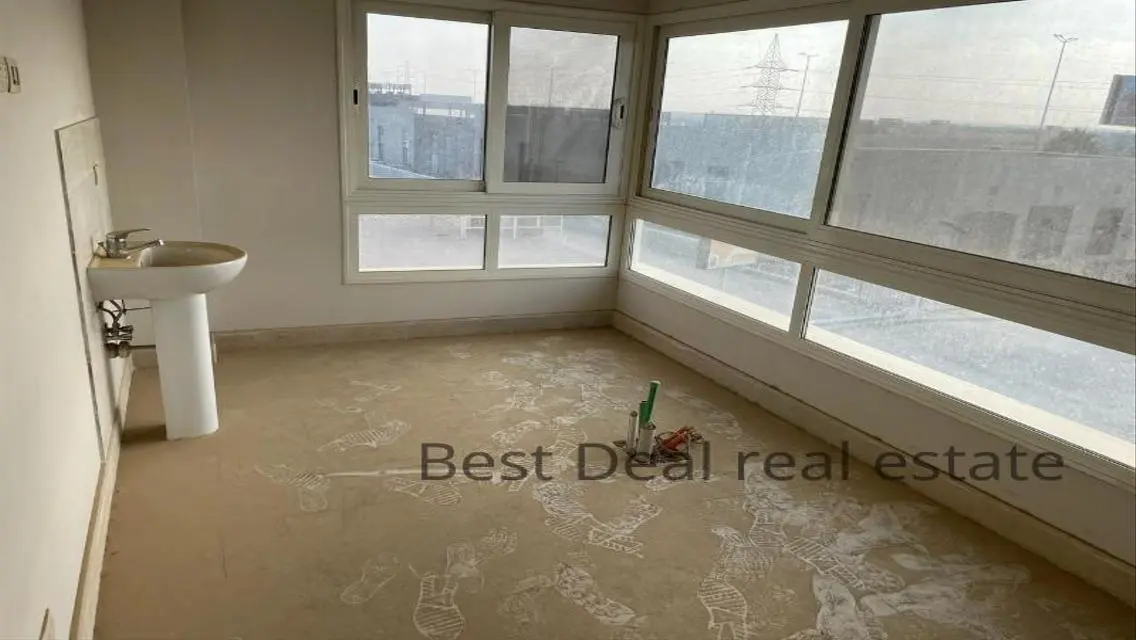 Best Real Estate Deal - 114-4