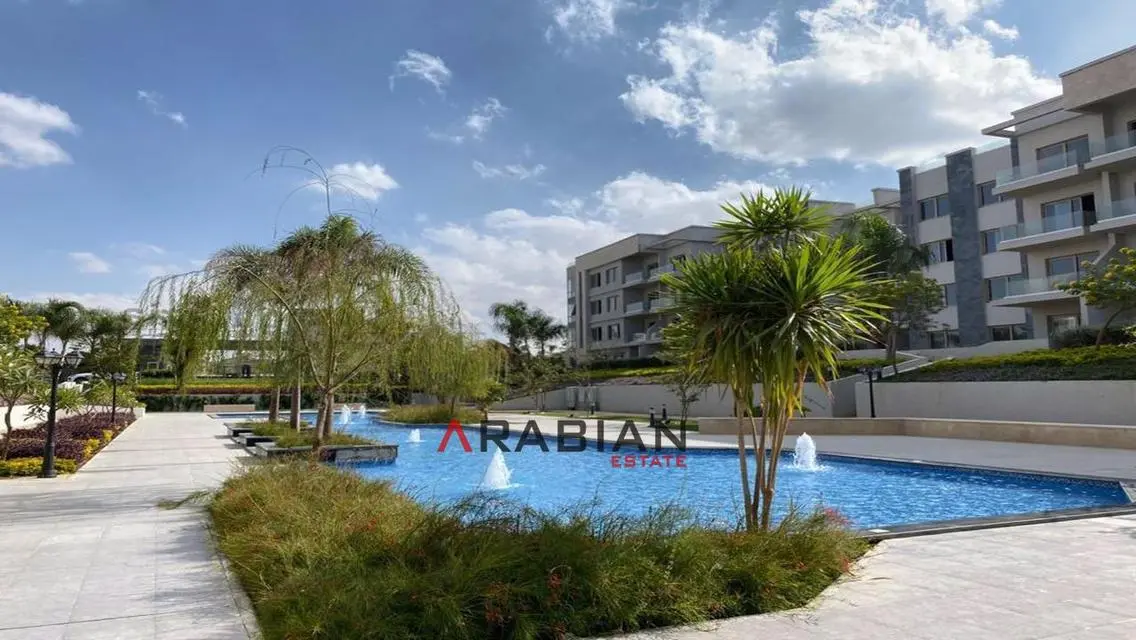 6-Bedroom Apartment for Sale in Golden Square