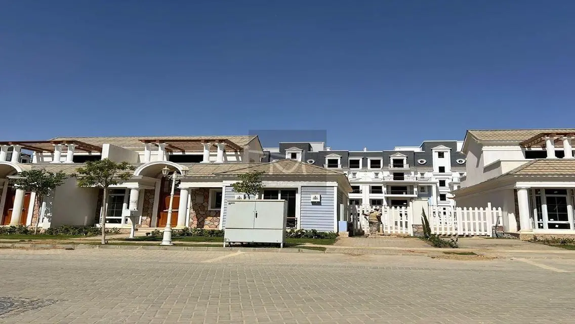 شقة فاخرة في مدينة الجبال - قلب القاهرة الجديدة