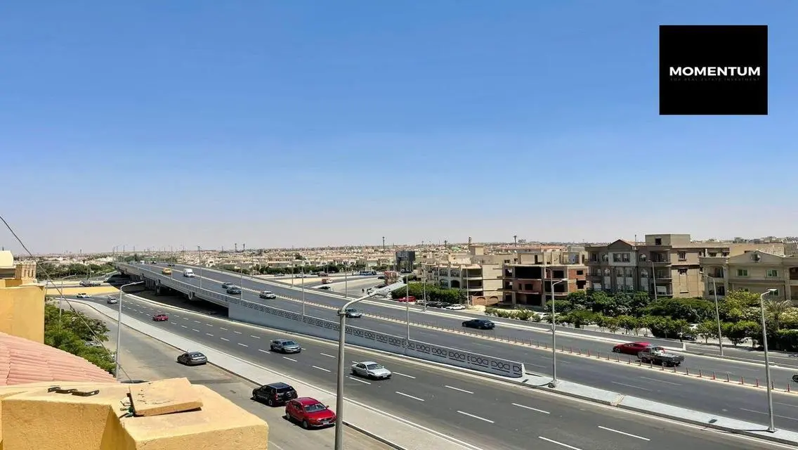 شقة فاخرة في 295 مع حديقة خاصة وحارس أمن