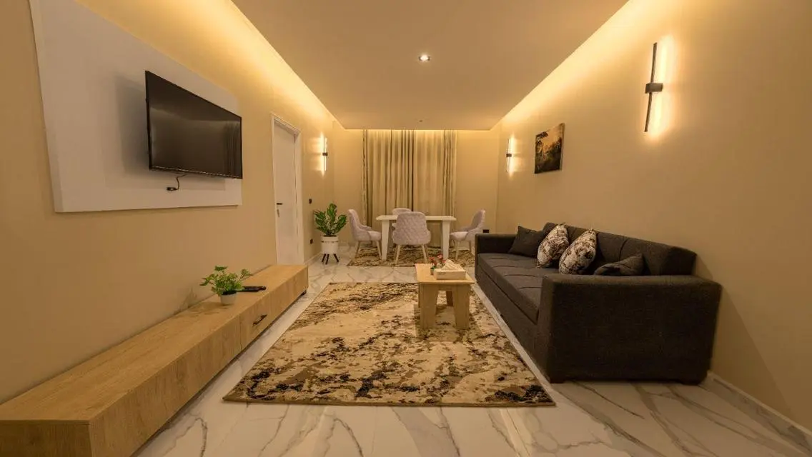 Luxury Apartment with Modern Design and Private Garden