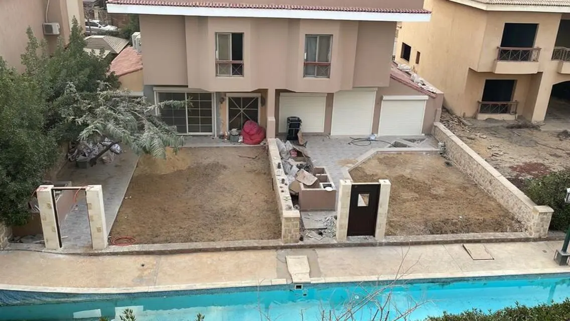 فيلا فاخرة مع إطلالة ساحرة على البحيرات