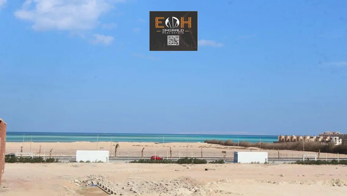 Luxury Villa with Private Pool and Garden in a Prime Location