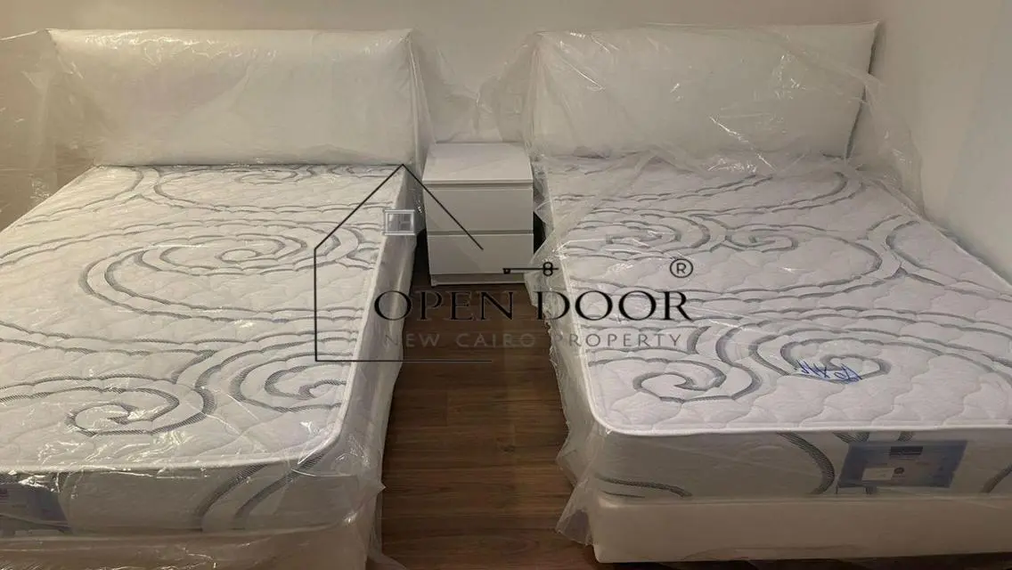Luxurious CFC AURA Apartment