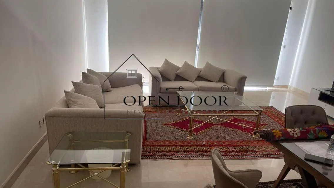 Luxurious CFC AURA Apartment