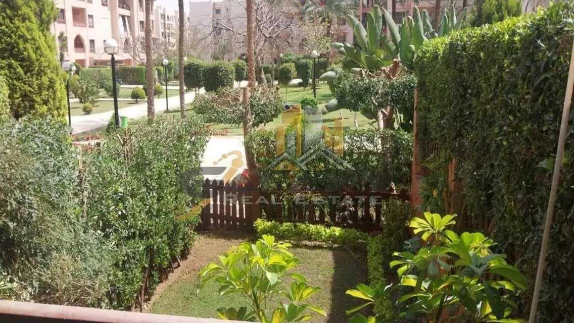 شقة فاخرة مع مناظر طبيعية رائعة