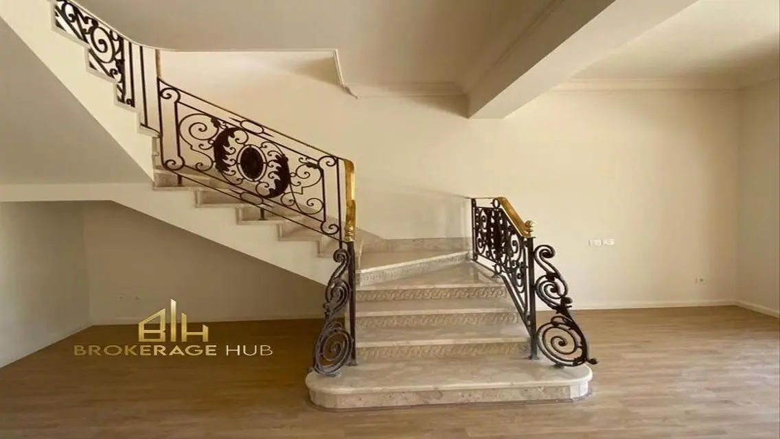 Luxury Apartment for Rent in Premium Area
