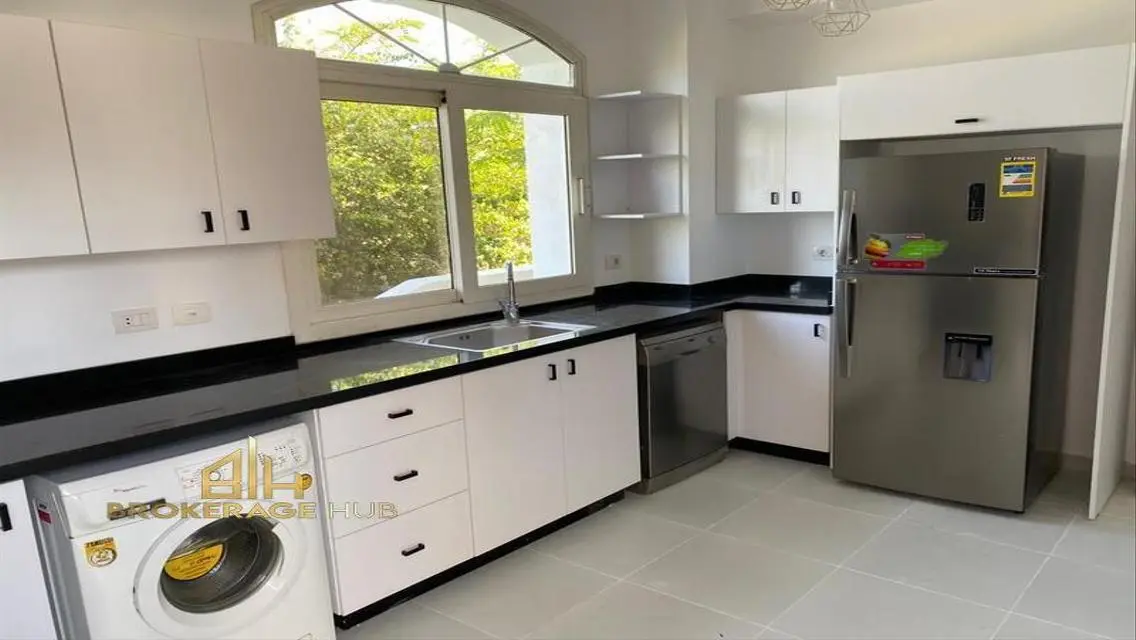 Luxury Apartment for Rent in Premium Area