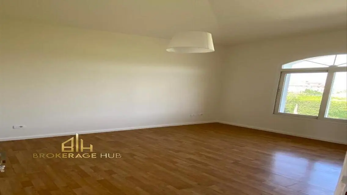 Luxury Apartment for Rent in Premium Area