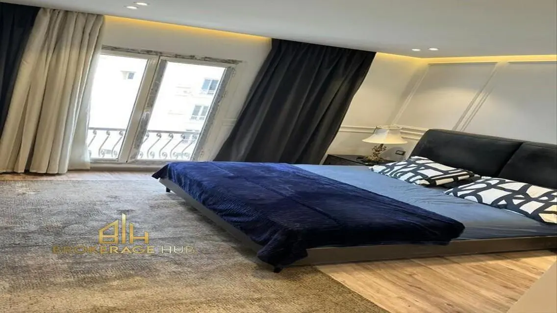 Stunning Apartment in Mountain View Hyde Park - 169 SQM