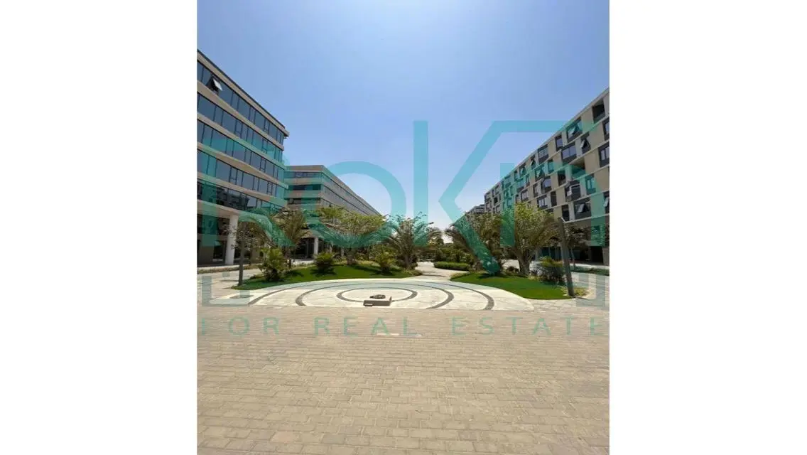 Modern Office with Excellent Amenities in Prime Location