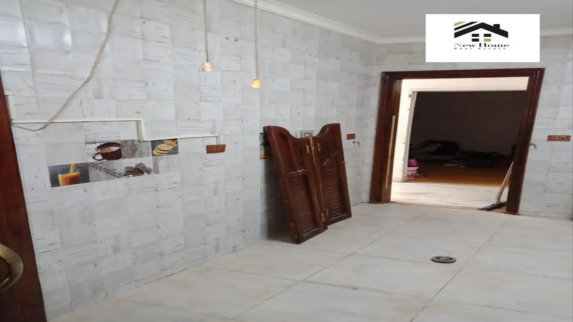 Luxurious Villa for Sale with 900 Sq. M Space